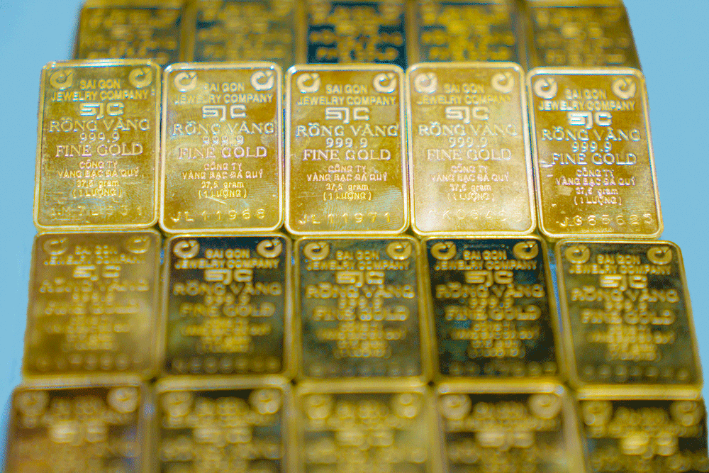 Giá vàng hôm nay 12/6/2024 bật tăng, vàng SJC duy trì dưới 77 triệu