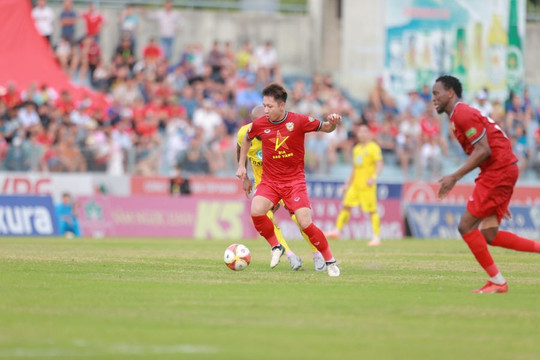 Hồng Lĩnh Hà Tĩnh gặp PVF CAND trận play-off tranh vé dự V.League 2024-2025