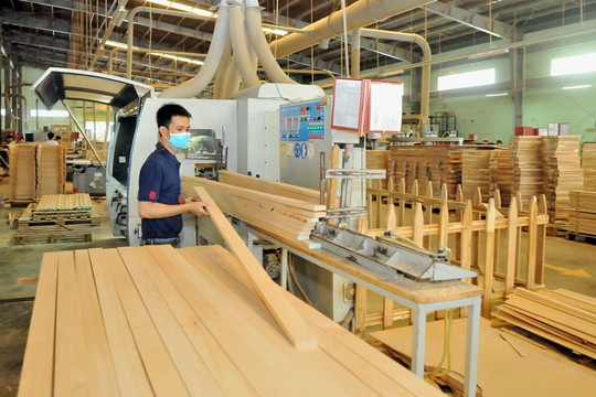 U.S. market accounts for nearly 40 percent of Vietnam's wood export turnover