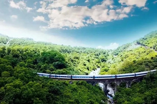 Tourism authorities launch video clip promoting rail travel