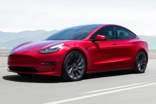 Tesla nâng giá bán xe Model 3 tại châu Âu