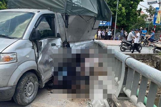 Tai nạn liên hoàn ở Hà Nội, 3 người tử vong