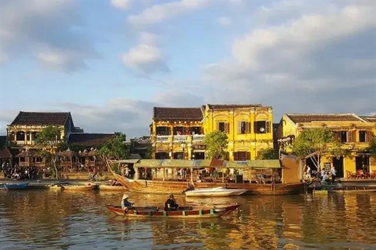 Việt Nam joins efforts to promote preservation of world heritage values