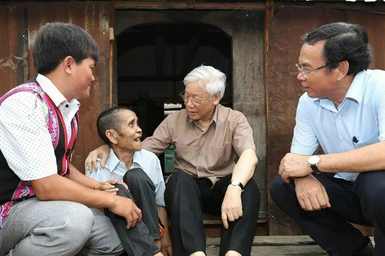 Người dân Ayun nhớ tình cảm, món quà của Tổng Bí thư Nguyễn Phú Trọng