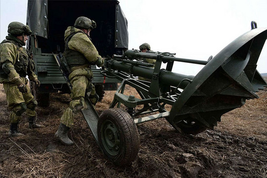 Quân sự thế giới hôm nay (25-7): Nga tiếp nhận súng cối hạng nặng 2S12A Sani