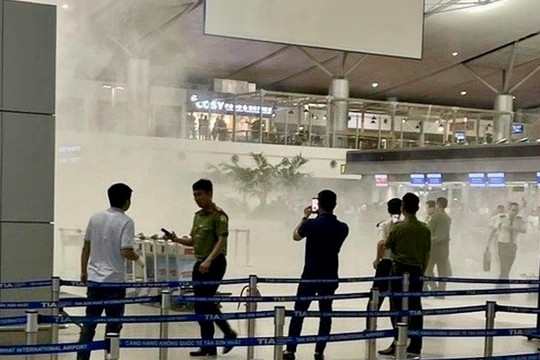 Power bank catches fire at HCM City airport, operations not disrupted