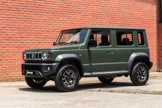 Suzuki Jimny bản 5 cửa ra mắt tại Malaysia, về Việt Nam dễ ế vì giá quá đắt