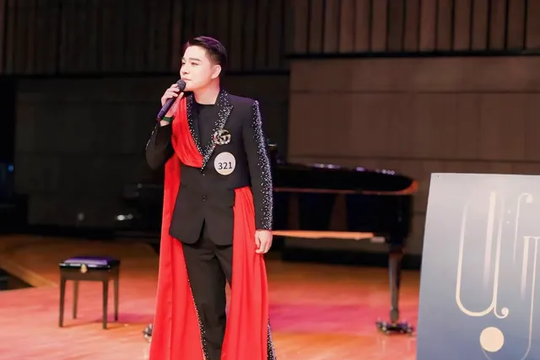 Vietnamese singer wins youth musical festival in China