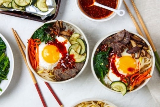 Mách bạn công thức làm món cơm trộn Bibimbap ngon chuẩn vị