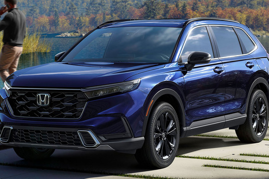 Honda đạt đỉnh lợi nhuận nhờ bán xe hybrid