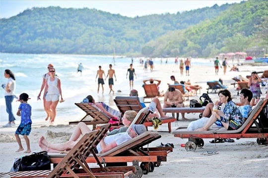 Phú Quốc welcomes more than 636,000 tourists in July

