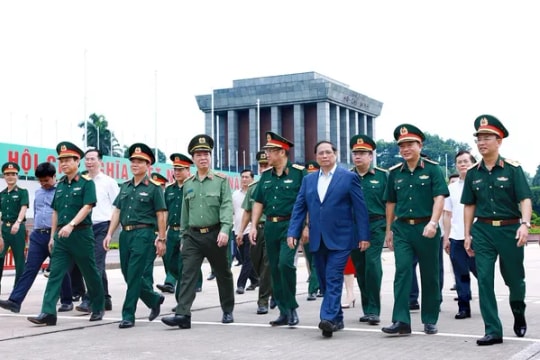 Prime Minister conducts inspection of Hồ Chí Minh Mausoleum's periodic maintenance