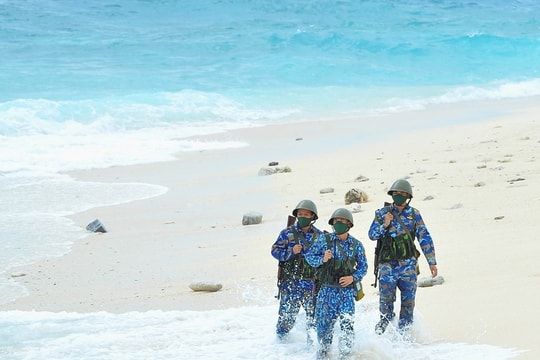 "Steel shield" defending the nation's seas and islands