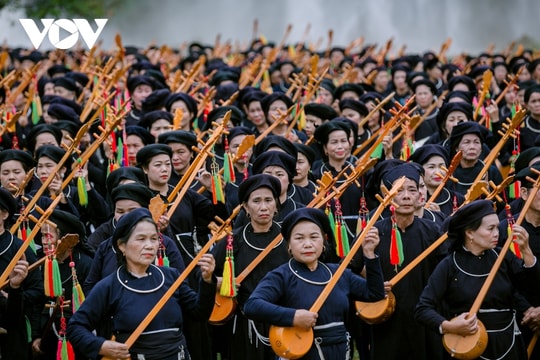 Festival to celebrate ethnic Then singing and Tinh musical instruments