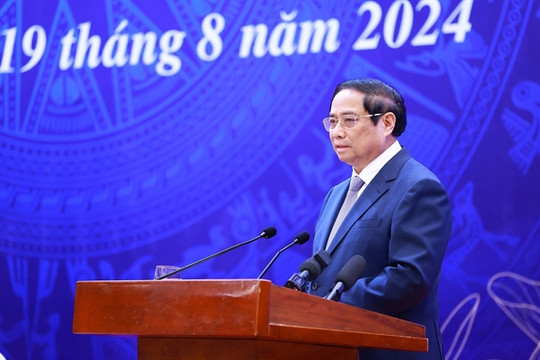 Education creates momentum for sustainable national development: PM Phạm Minh Chính