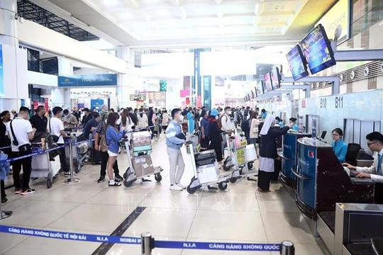 Passenger traffic at Noi Bai airport projected to rise 11% during National Day holiday