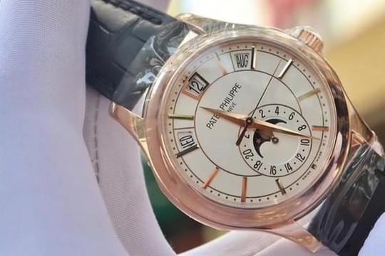 Đồng hồ xa xỉ Patek Philippe tặng quan chức và 'lỗ hổng' kiểm soát tài sản