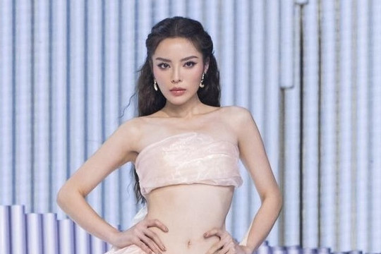 Hoa hậu Kỳ Duyên lên tiếng khi bị 'chê' ở Miss Universe Vietnam