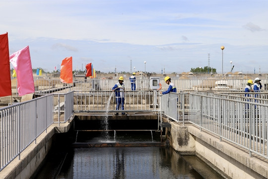 Việt Nam’ s largest wastewater treatment plant opens in HCM City
