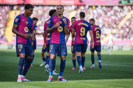 Barcelona giành chiến thắng 7-0 tại La Liga