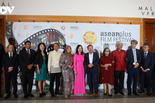 Vietnam participates in ASEAN film festival in Prague