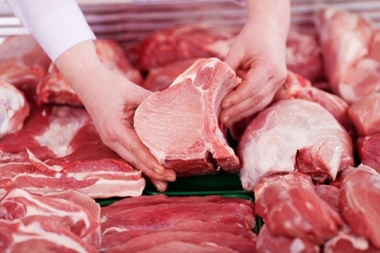 Vietnam spends over US$1 billion on meat imports over eight months