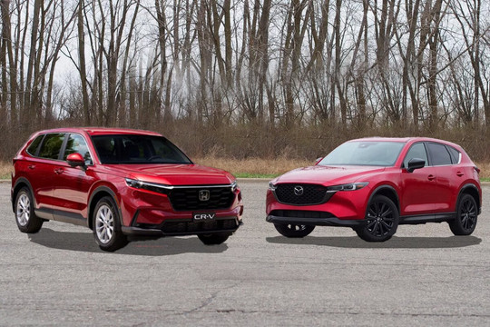 Honda CR-V e:HEV RS và Mazda CX-5: Lựa chọn nào cho xe CUV cỡ C đô thị?