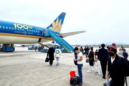 Four airports in Việt Nam to suspend operations as super typhoon approaches