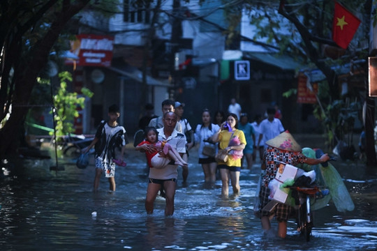 Death-missing toll climbs to 324 as Typhoon Yagi’s aftermath persists