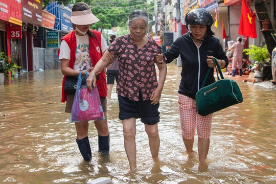 Miền Bắc ngày nắng, đêm có mưa dông