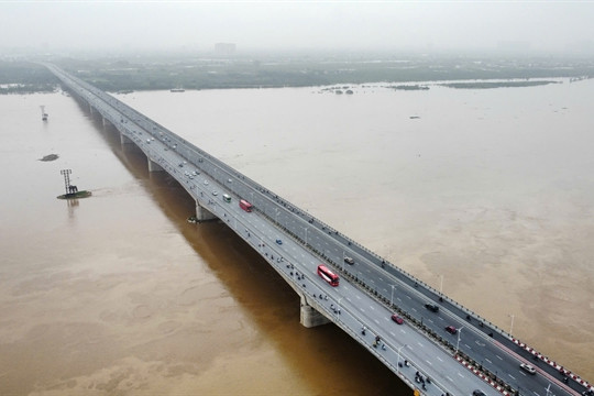 197 dead from typhoon Yagi, floods, landslides