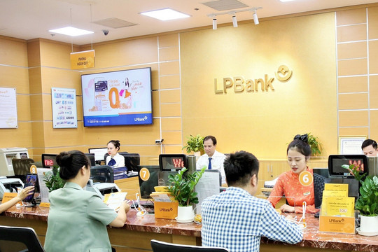 LPBank bất ngờ muốn trở thành cổ đông lớn của FPT