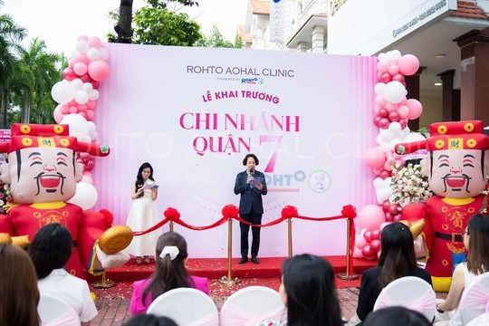 Rohto Aohal Clinic khai trương điểm làm đẹp da theo tiêu chuẩn Nhật tại TP.HCM