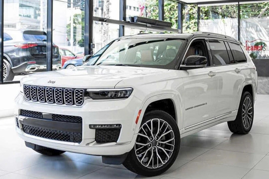 Jeep triệu hồi Grand Cherokee L do lỗi phuộc tại Việt Nam