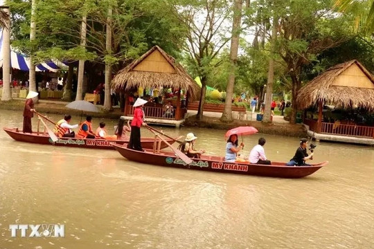 Mekong Delta tourism thrives on community-based model