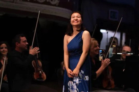 Vietnamese contestant wins third prize in Leeds International Piano Competition