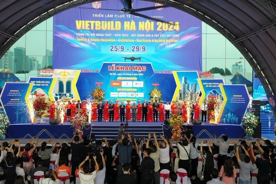 Third Vietbuild Hanoi hosts over 1,200 booths