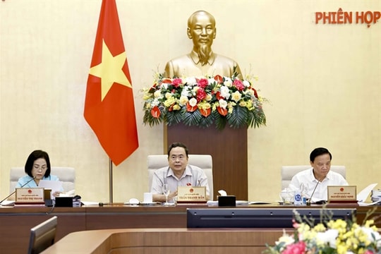 NA Standing Committee greenlights establishment of centrally run Huế City