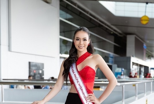 Binh Thuan native departs for Vietnam at Miss Asia Pacific International