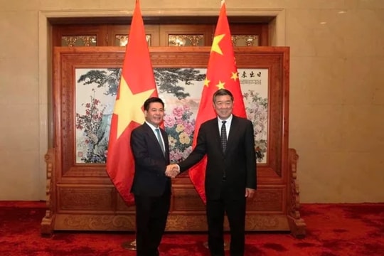 Minister calls for China’s enhanced cooperation with Vietnam