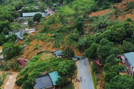 Đảm bảo liên lạc thông suốt phục vụ điều hành, ứng phó với lũ và sạt lở