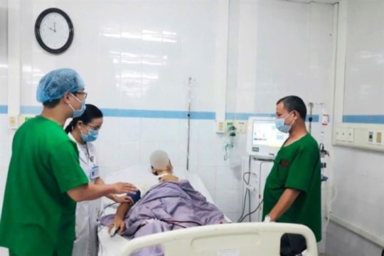 Đà Nẵng hospital offers lifeline to foreign tourist