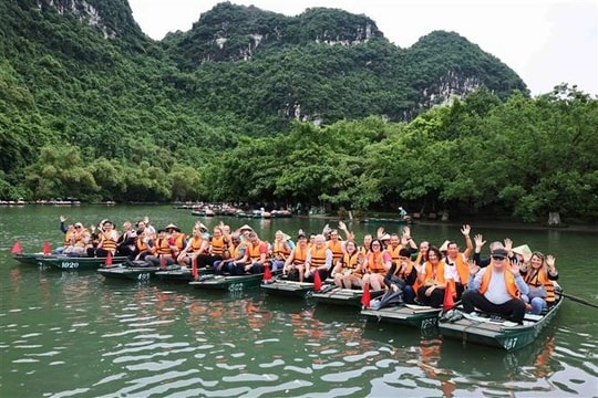 Vietnam welcomes over 12.7 million foreign tourists in nine months