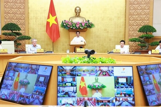 Vietnam seeks 7 percent GDP growth amid challenges