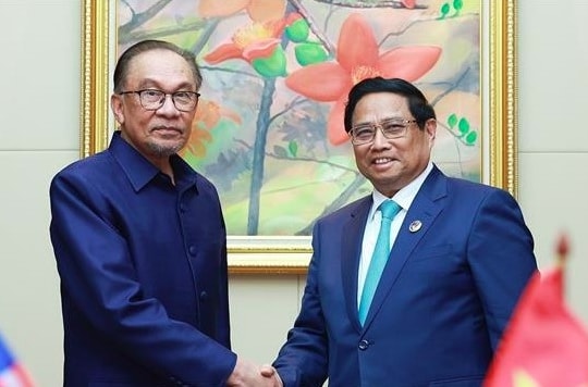 Malaysia desires to cooperate with Vietnam in emerging industries