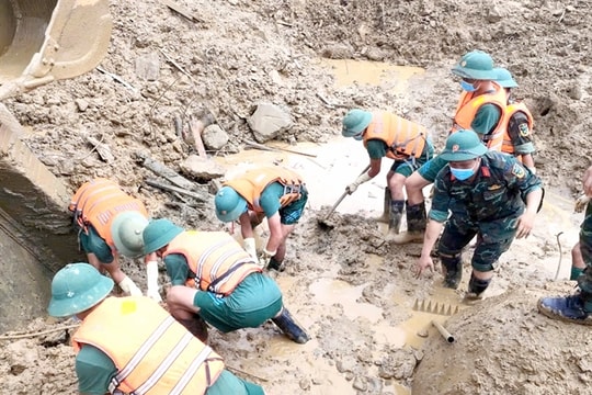 United by loss, bound by trust: soldiers and villagers in Làng Nủ's darkest days