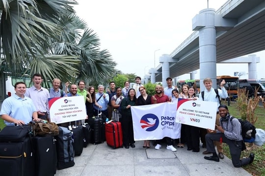 Việt Nam welcomes largest group of Peace Corps volunteers in programme history