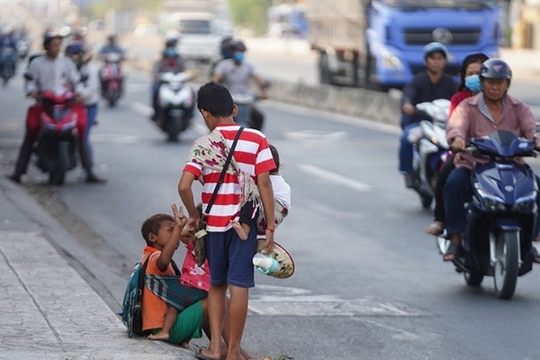 HCMC cracking down on exploitation of child beggars
