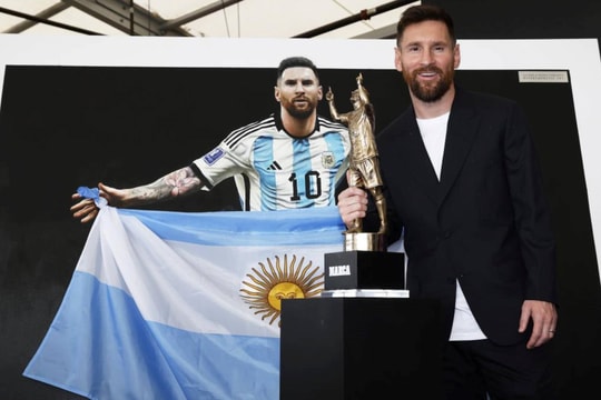 Messi được vinh danh số 1 thế giới