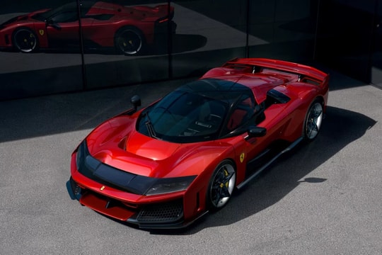 10 lý do khiến siêu xe Ferrari F80 mới ra mắt có giá 'sốc' tới gần 100 tỷ đồng